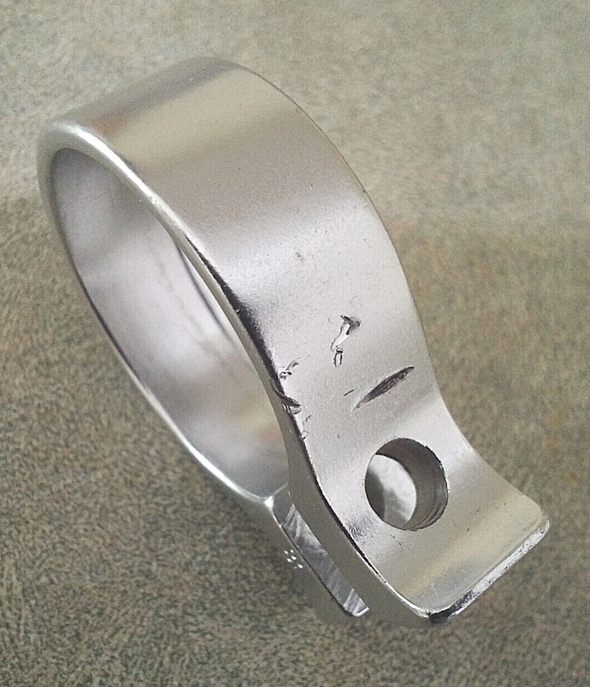 35mm ALLOY SEAT POST CLAMP silver