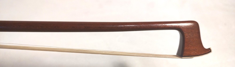 Robert M. Ernst Violin Bow, Round Pernambuco, Handmade, Germany