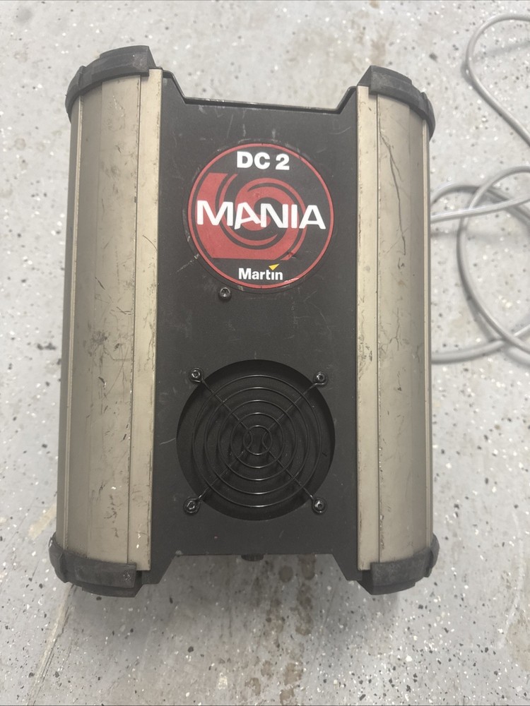 MARTIN MANIA EFi DJ LIGHTING EFFECTS UNIT