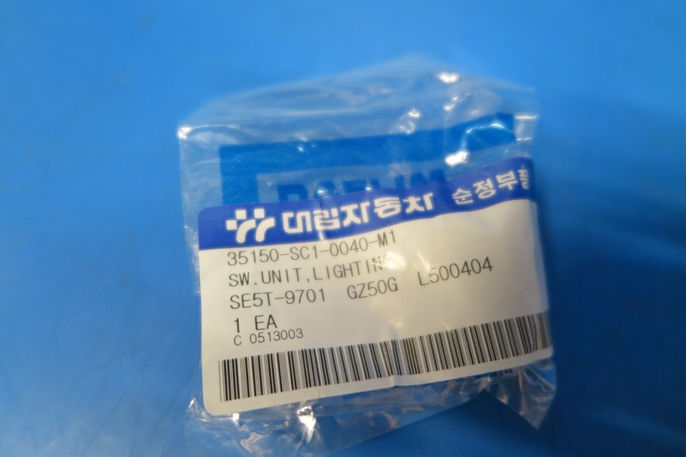 Scooter Headlight On Off Switch Daelim Sym Lexmoto