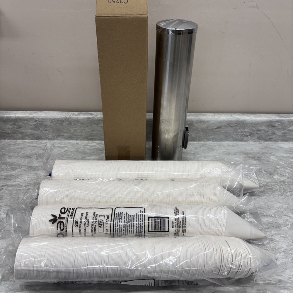 Uline San Jamar C3250SS Stainless Pull-Type 6oz Cone Cup Dispenser & 800 Cups