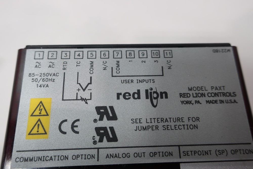 Red Lion PAXT Temperature Panel Meter