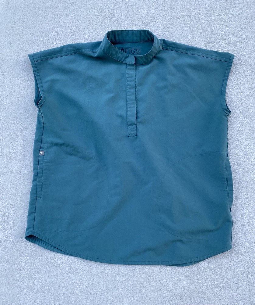 Women’s FIGS Technical Collection Top + Bottom Extra Small Teal Pockets