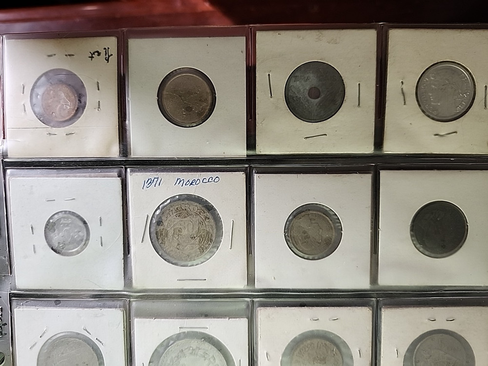Foreign Coin 20 Lot