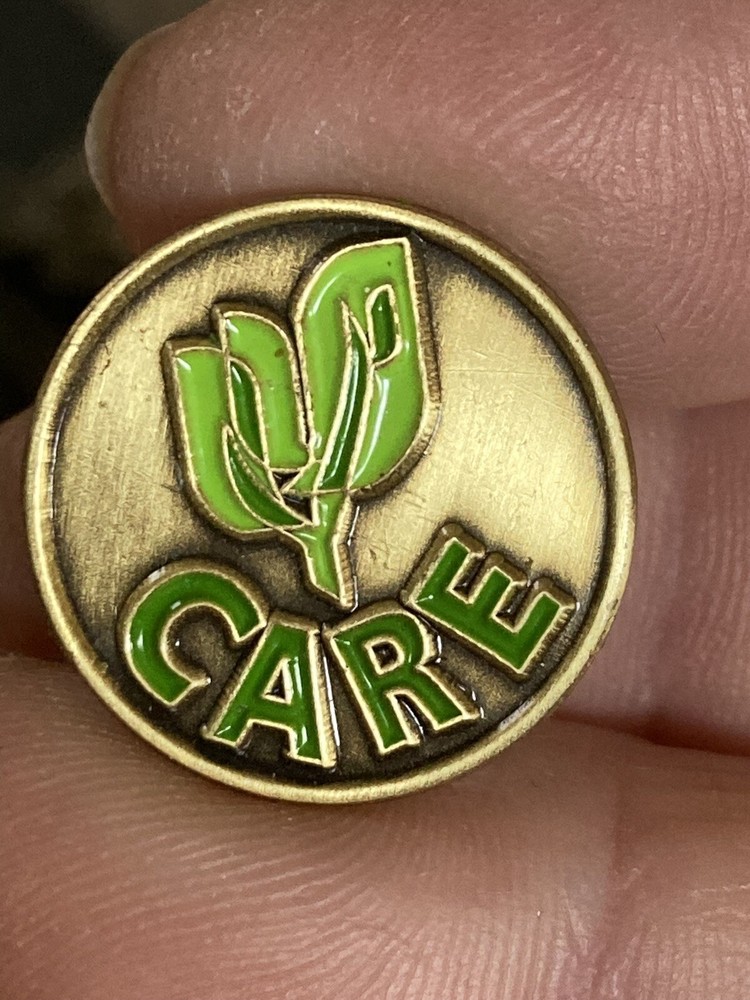 Care Lapel Pin EUC K535