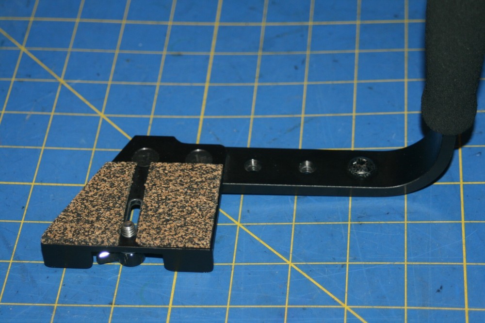 Quick flip Flash Bracket