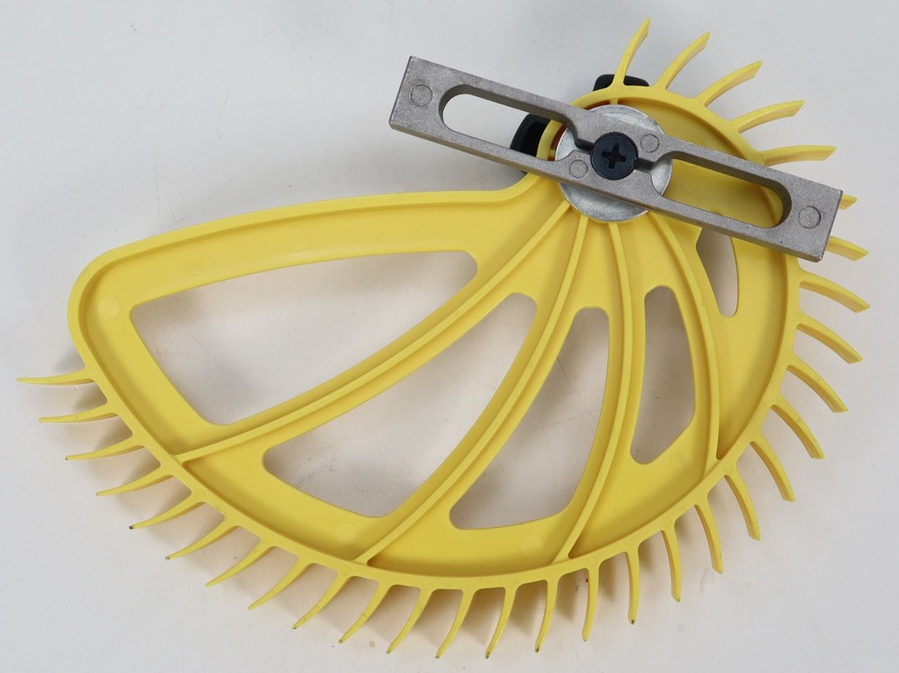 The Hedgehog Spiral Featherboard for Table Saws