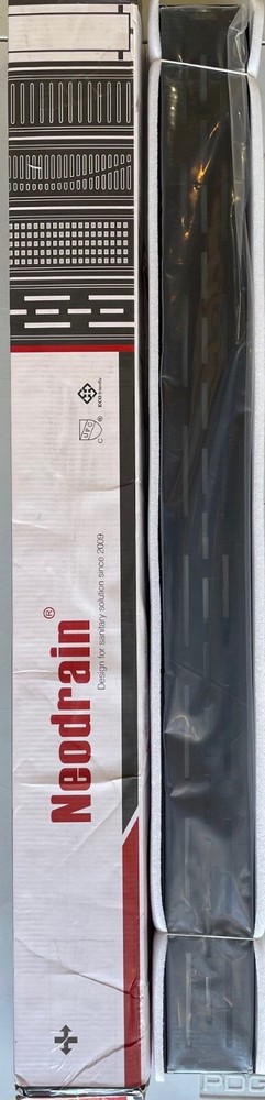 Neodrain 32 in Matte Black Linear Shower Drain, Rectangular Linear Shower Drain