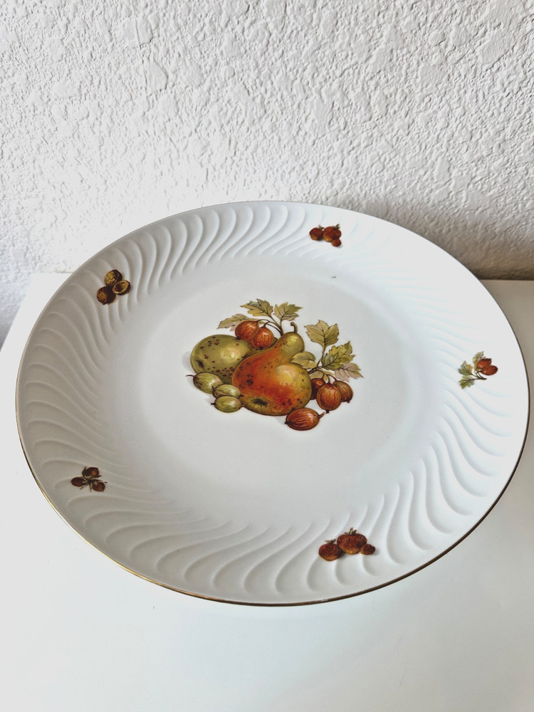 Bareuther Waldsassen Cake Stand Bavaria Germany Fruit & Nut Pattern 11.5"