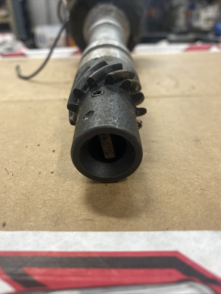 IBM-7013D 2x, Distributor Prestolite Distributor