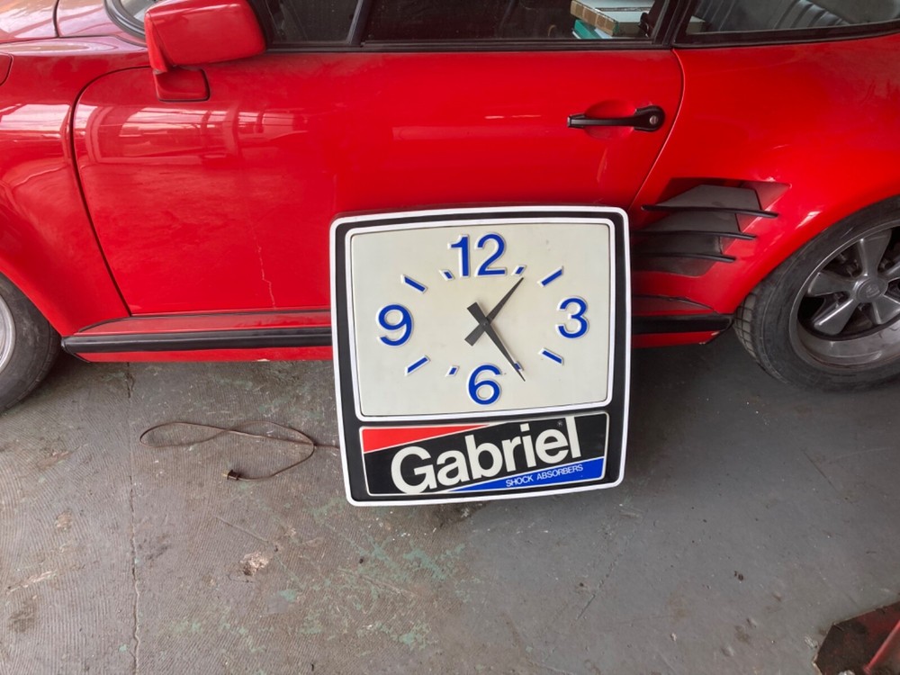 GABRIEL Shock Absorber Advertising Clock