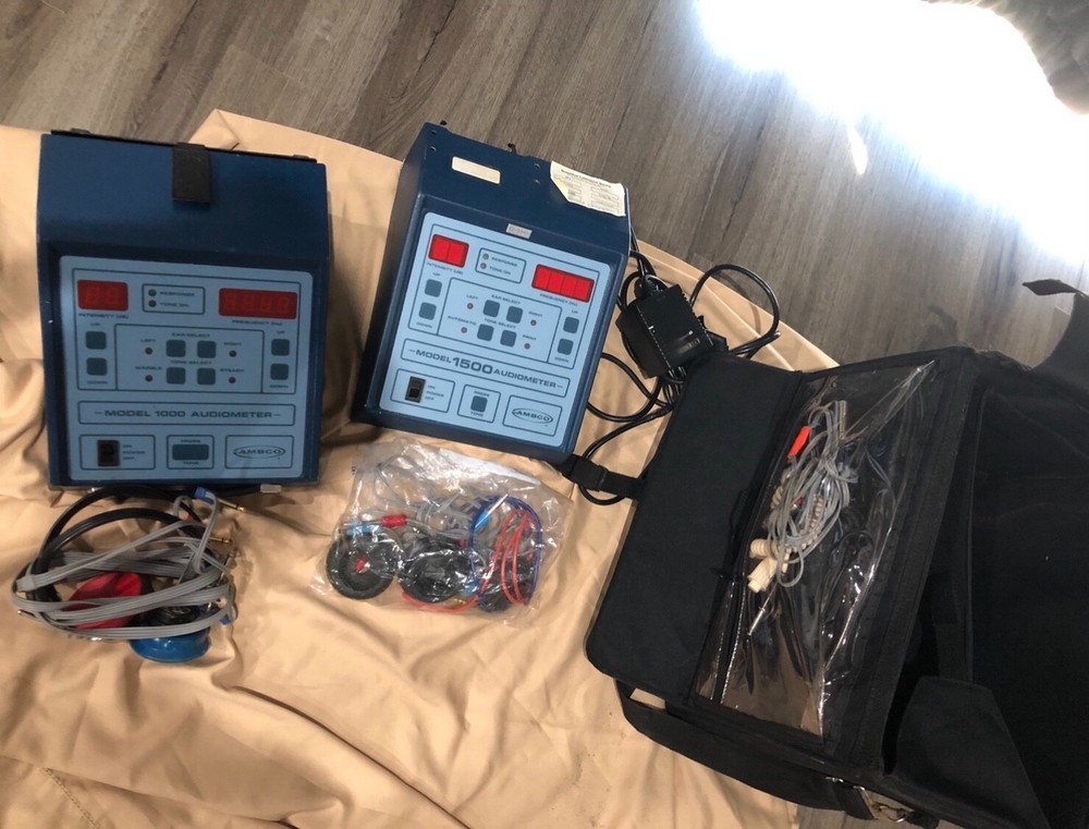 Blue Ambco 1000 & 1500 Audiometer