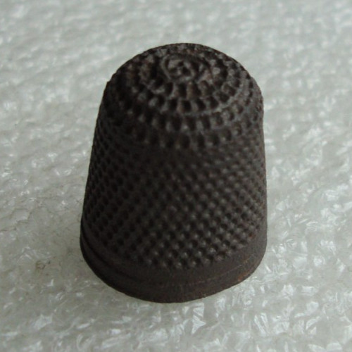 Antique Old Brass Thimble M