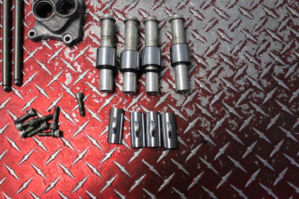 2016 HARLEY DAVIDSON DYNA FAT BOB OEM PUSH RODS & TUBES 2007 - 2016 DFB8