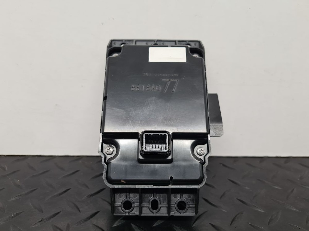 Mitsubishi Eclipse Cross MK1 (NS) 2021 Multimedia Control Touch Pad 8616A077