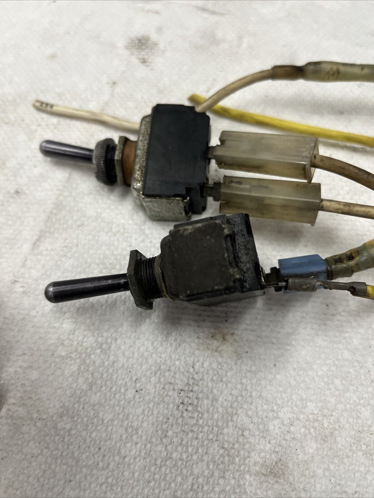 Peterbilt 377 Blank Switch Pair Used Z141