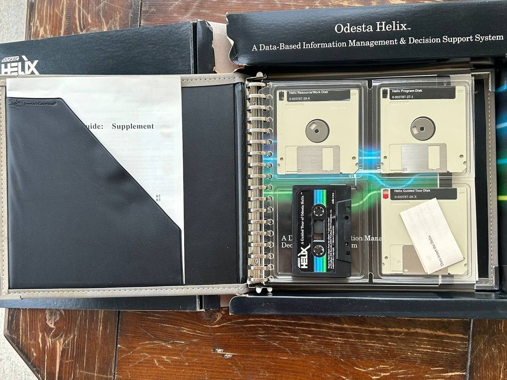 Odesta HELIX software for Apple Macintosh 1984 year. Vintage software