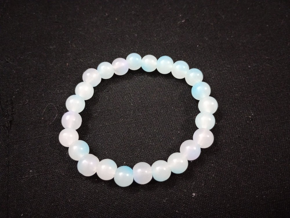 blue glass bead bracelet