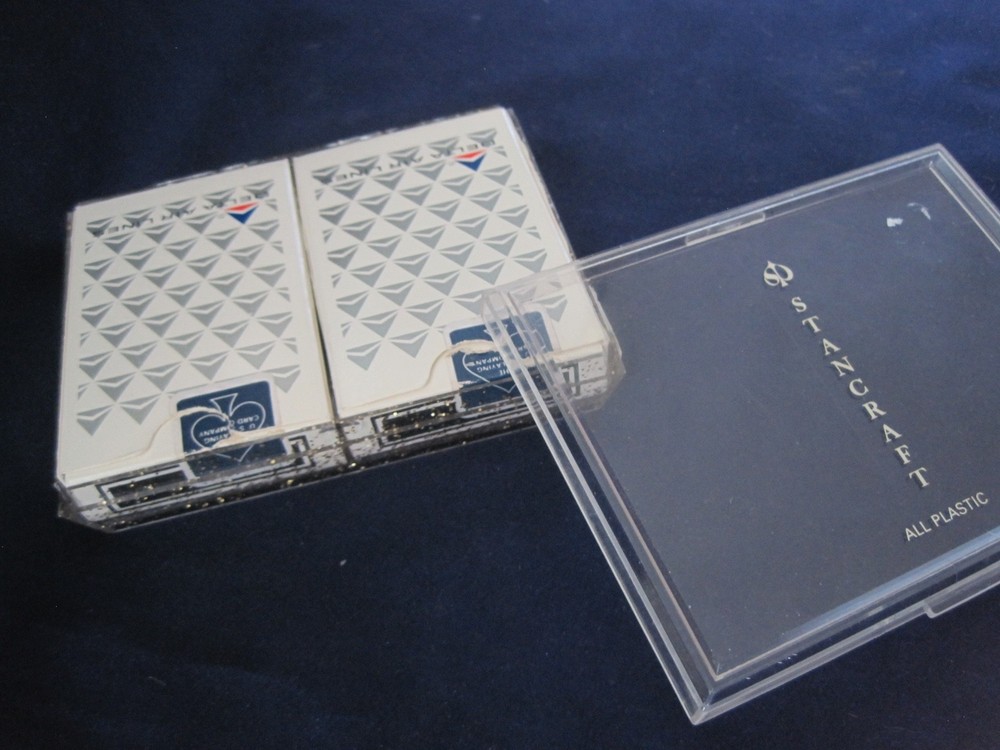 Stancraft Delta Air Lines Deck ( 2 ) in Glitter Box