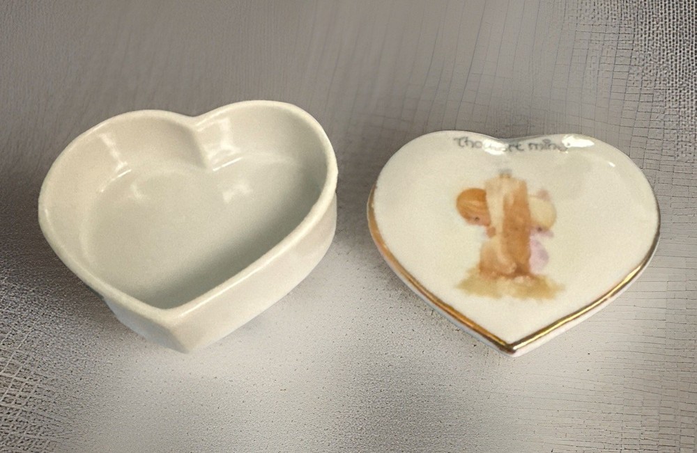 Jonathan and David Precious Moments Heart Shaped Box 1978