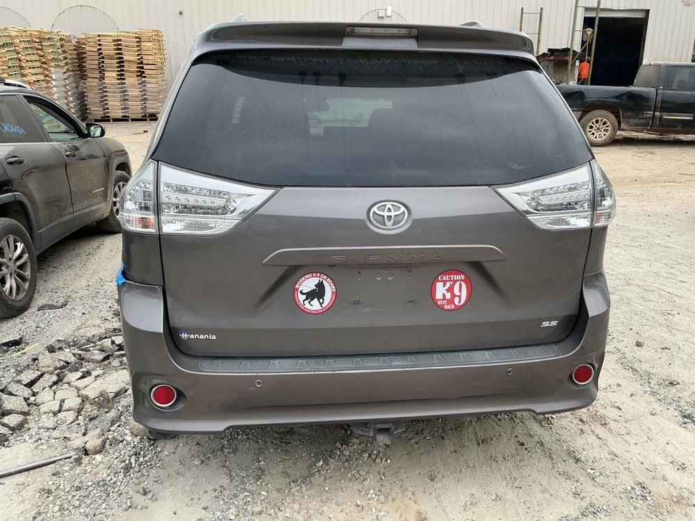 Fuse Box Engine Fits 17-20 SIENNA 5020560