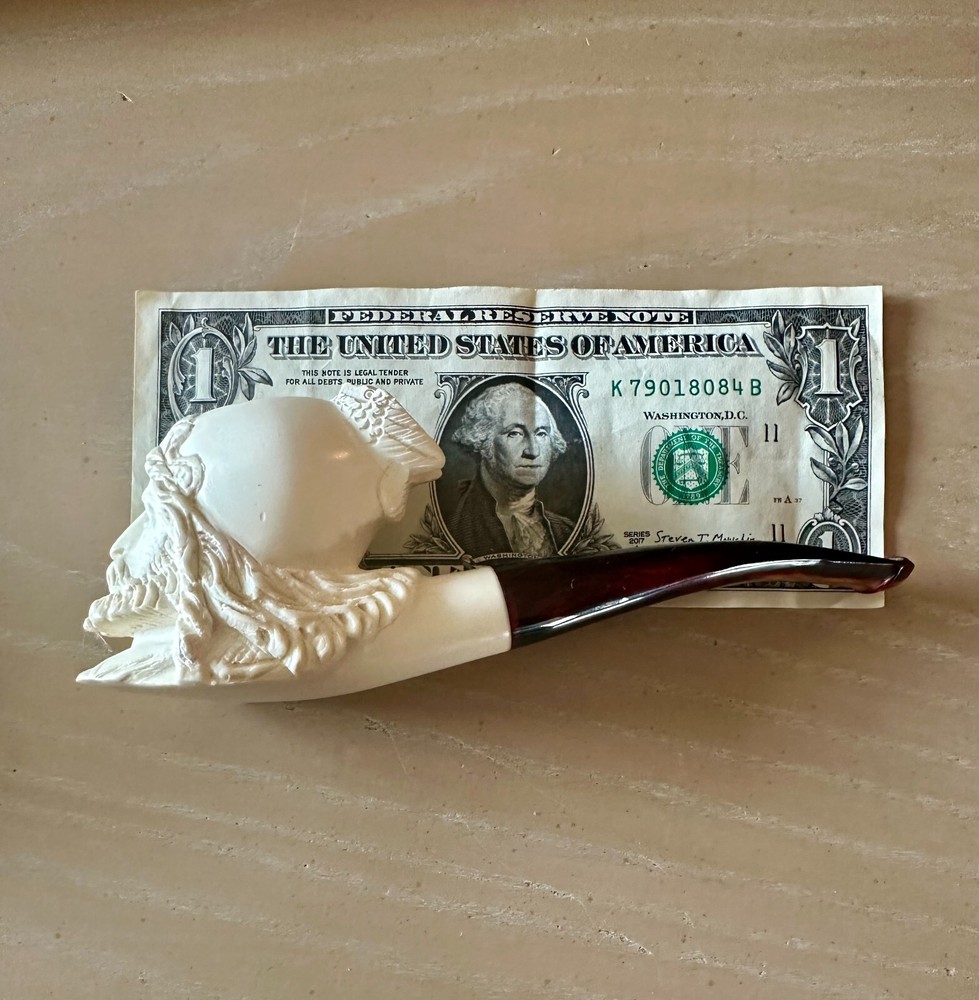 Block meerschaum pipe in case