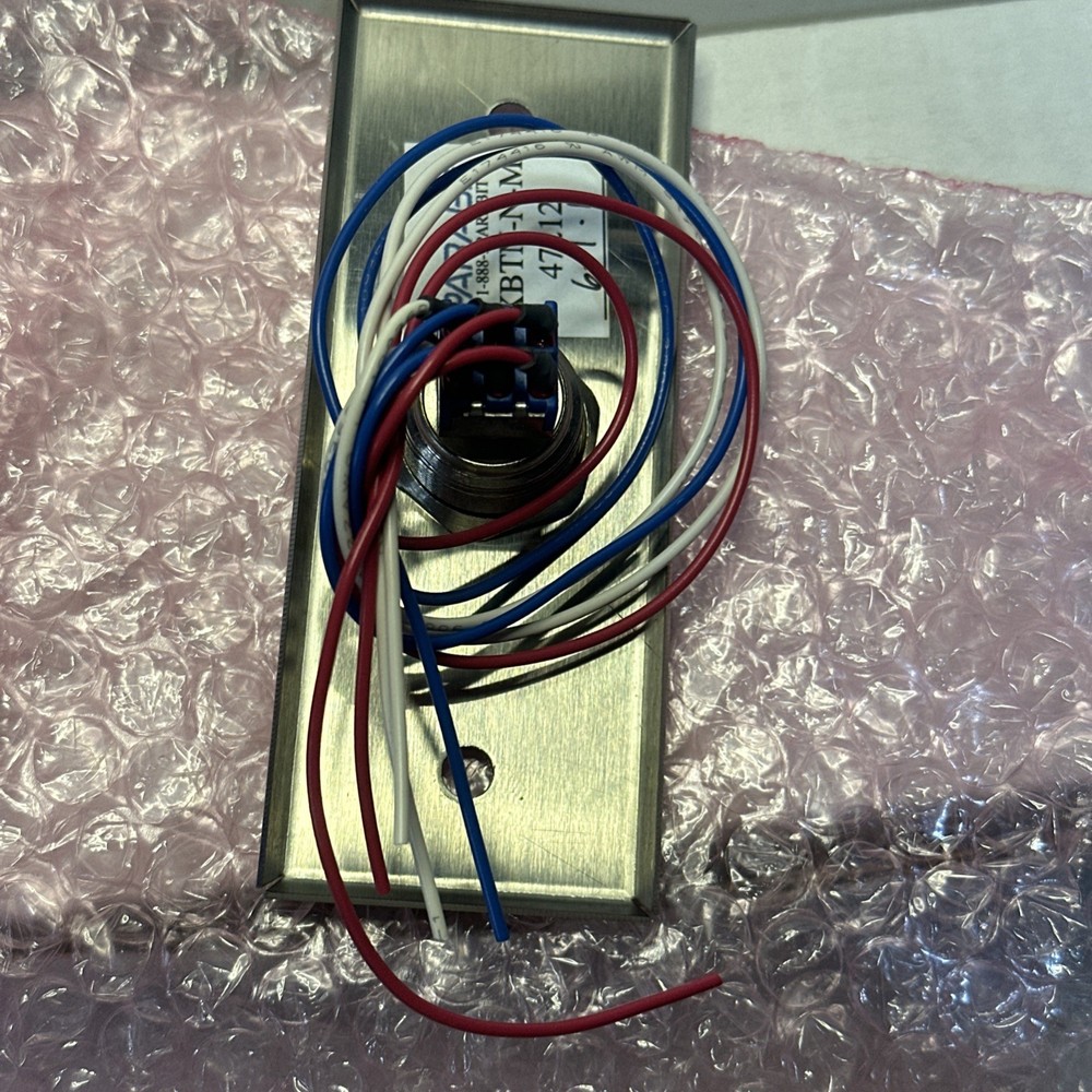 ** NEW ** Parabit XBTN-N-M Narrow Plate Push To Exit Button