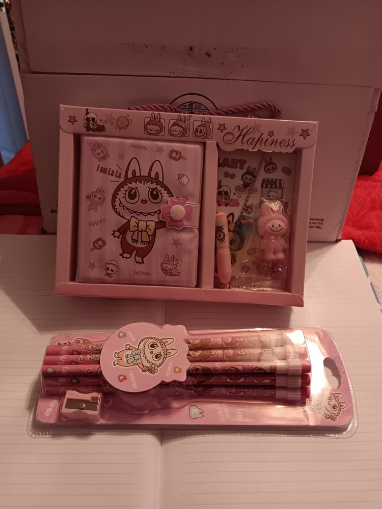 Hapiness Diary Set And Pencil Set With A Sharpener