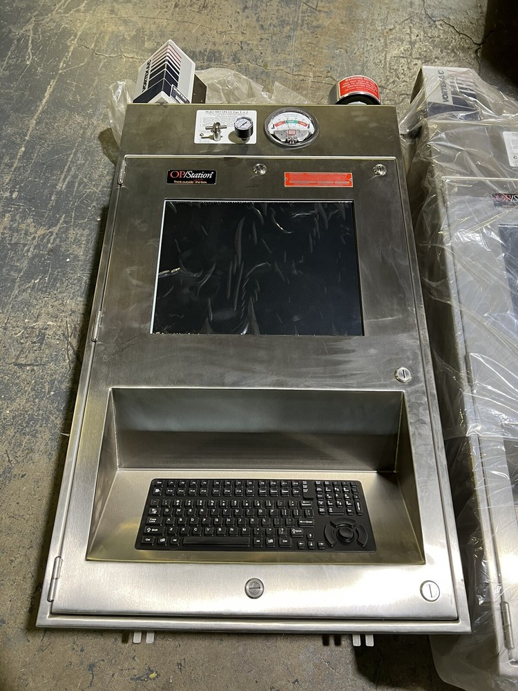 OP/ Station Computer Housing