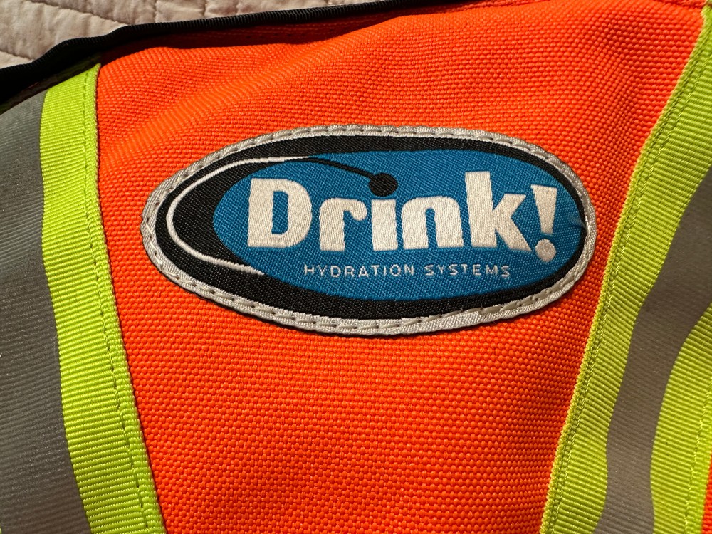 DRINK! HYDRATION SYSTEMS GUARDIAN 3L 100 OZ SHOULDER SLING BACKPACK