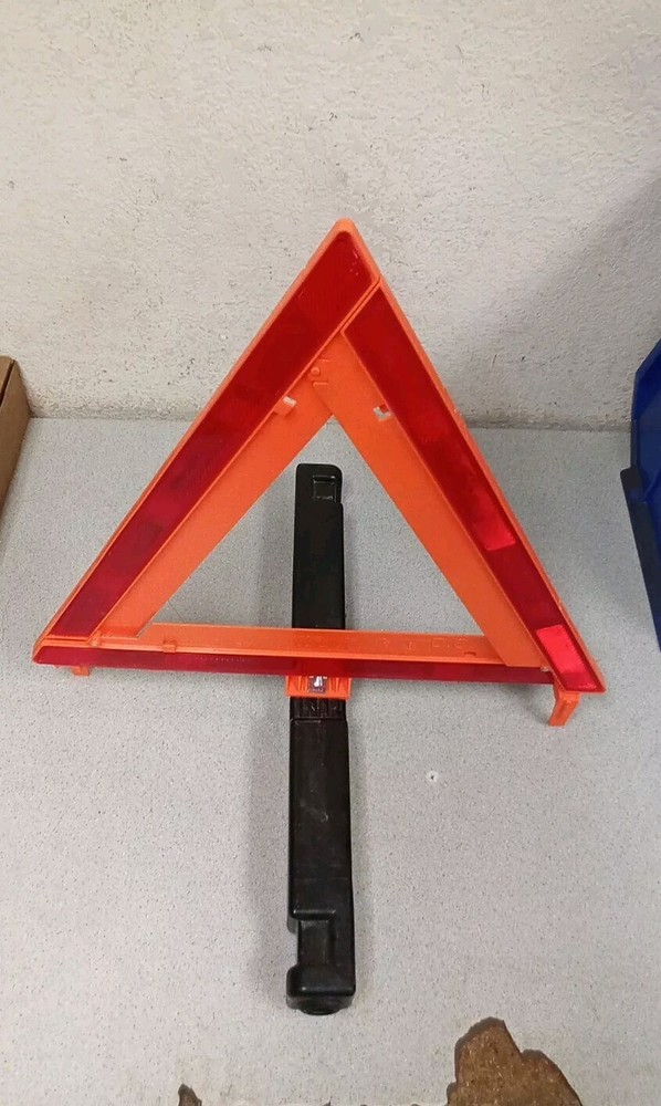 James King & Co. Warning Triangle Model 1005