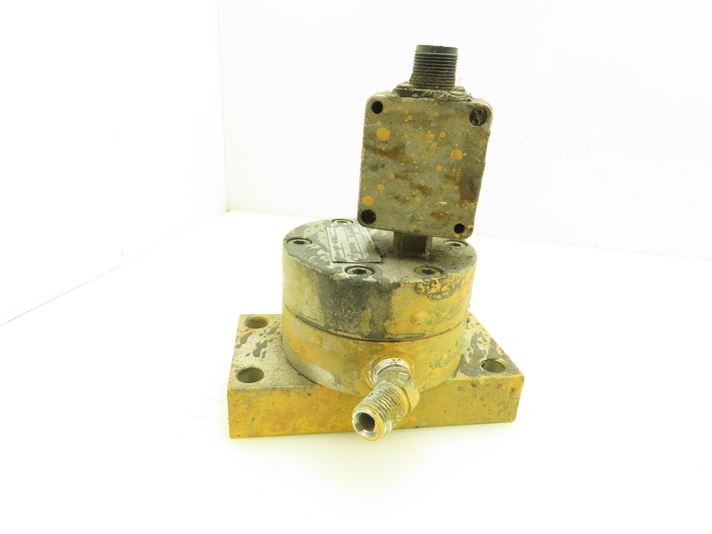 Graco 235-587 PPM3050 Volumetric Flow Meter 2000 PSI