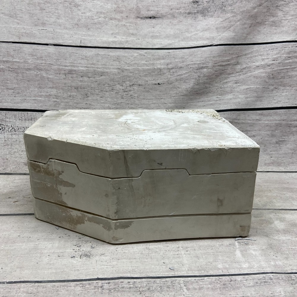 Vintage Unbranded Ceramic Slip Casting Mold Dish?