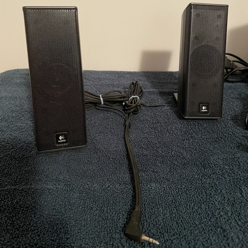 Logitech X-240 Computer Speaker System and Sub Woofer With Installation Guide