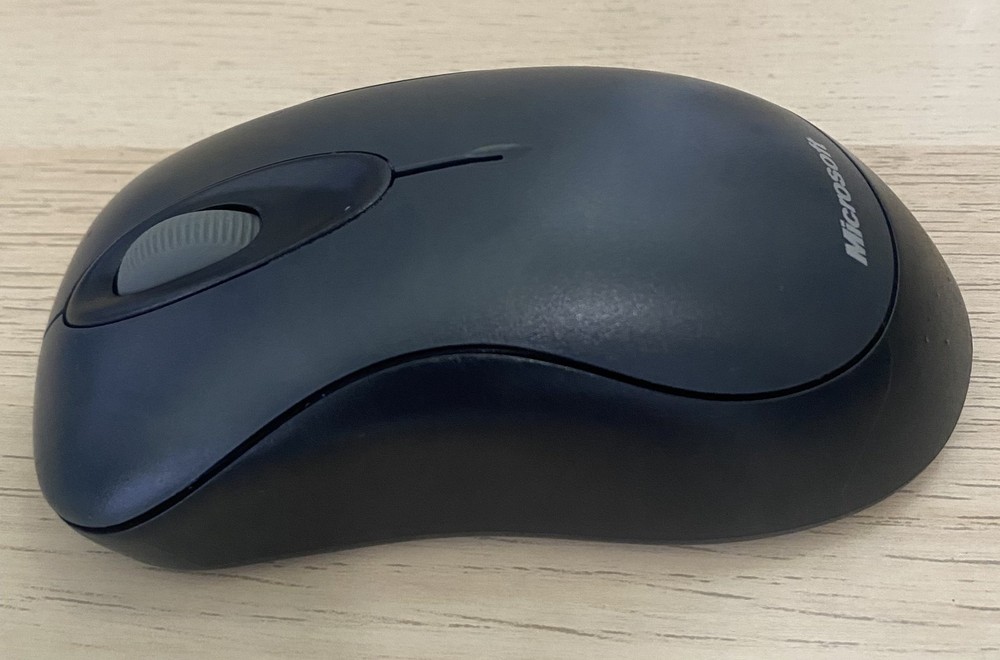 Genuine Original Microsoft Wireless Optical Mouse Model: 1025 NO RECEIVER