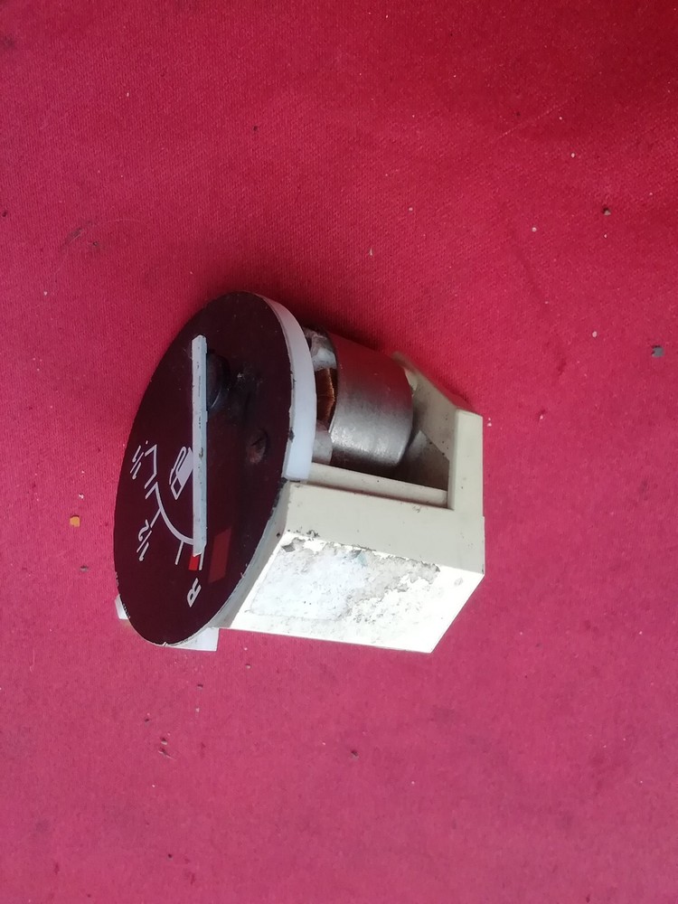 BMW E21 Fuel Clock With Dial