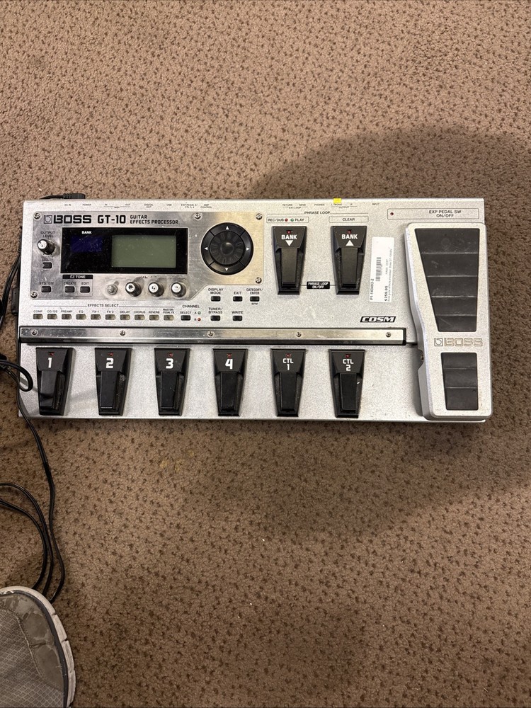 Boss GT-10 Guitar Multi Effects Processor Pedal Board w/Power Cord