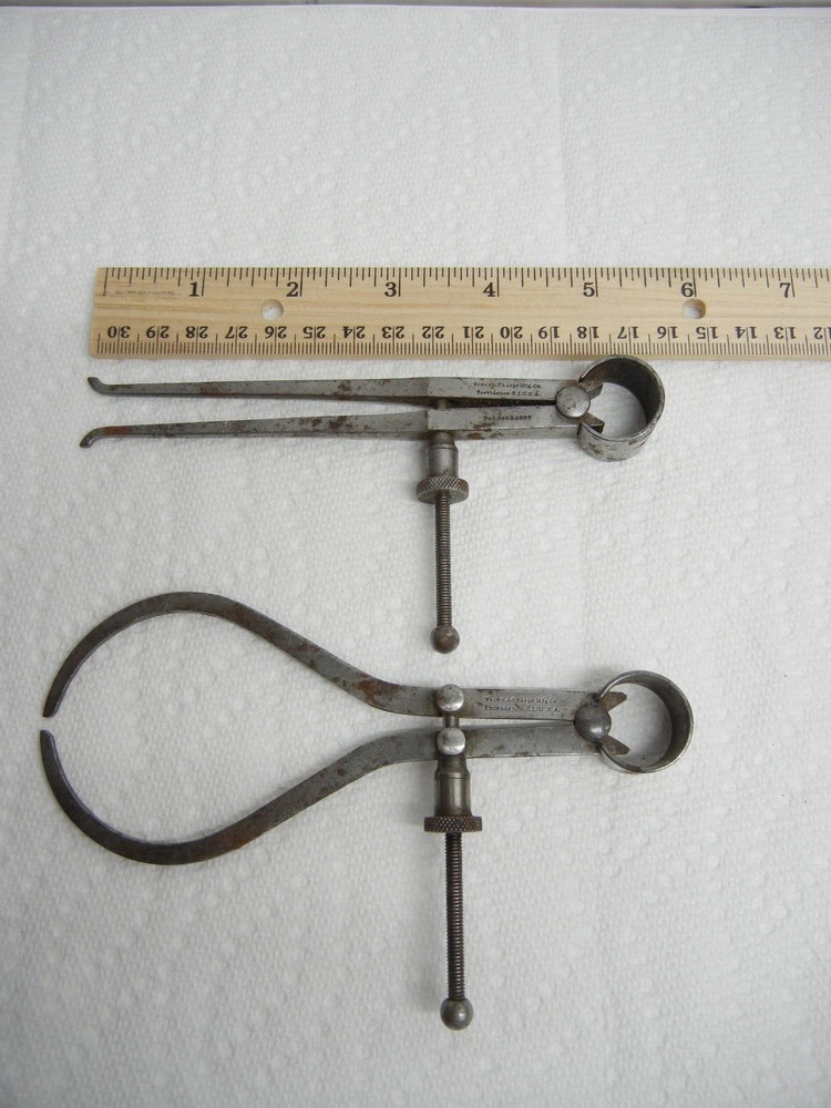 BROWN & SHARPE Outside and inside calipers.