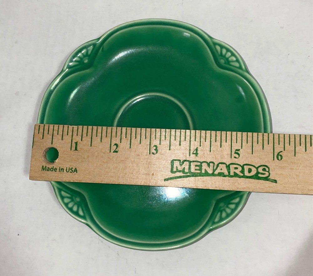 1930s Homer Laughlin Solid Green Marigold Small 6" Saucers