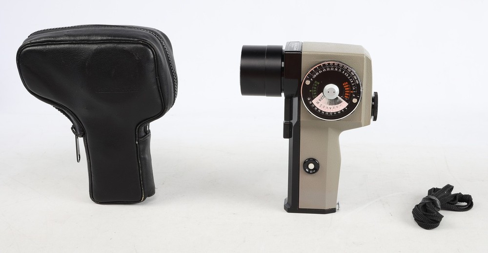 Pentax Spotmeter V Handheld Light Meter, With Case and Strap