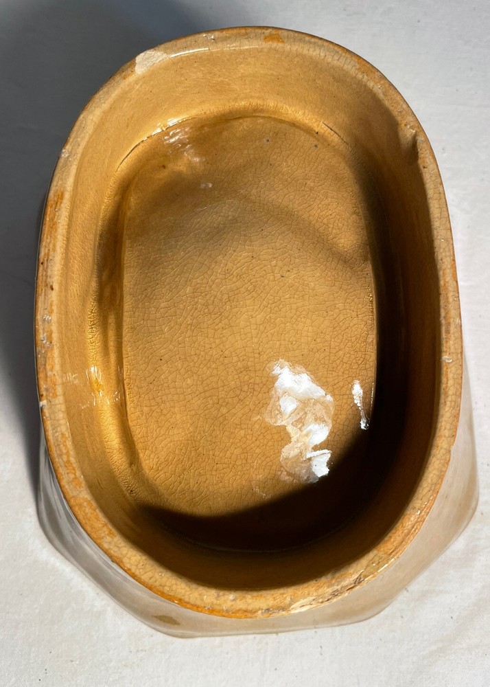 Vintage Yellow Ware Grape Mold 8” X 6 1/2”
