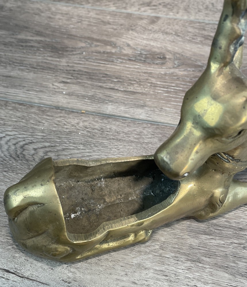 Vintage Solid Brass Stag Deer Laying Down Covered Trinket Box Figure