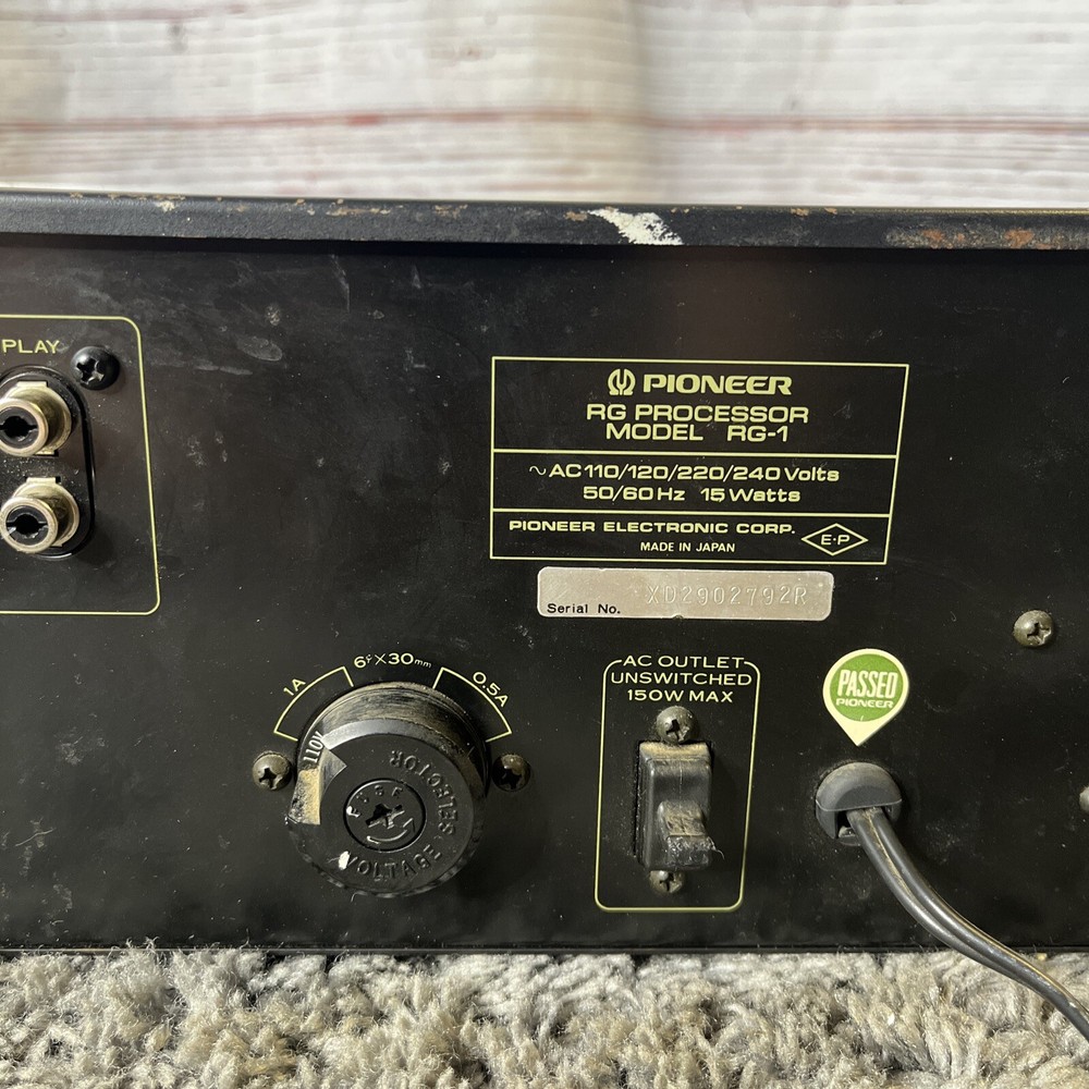 Vintage 1970's Pioneer RG-1 Dynamic Processor ~ Powers On