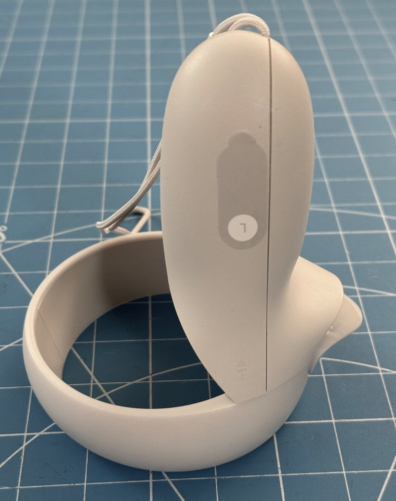 Genuine Meta Oculus Quest 2 Controller LEFT Hand Controller only
