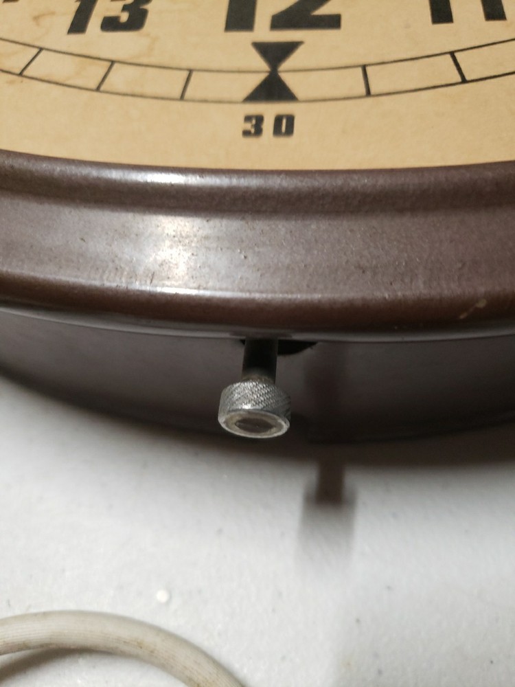 Vintage Elm Manufacturing Co Clock,