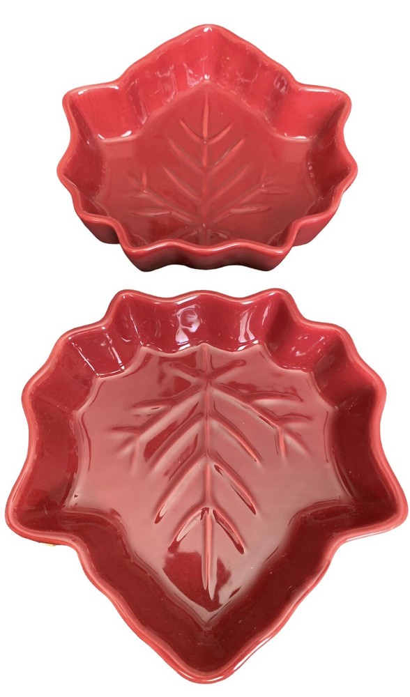 Celebrate It Bakeware Dish Molds 2-Pc. Red “Give Thanks” Fall Leaf Thanksgiving