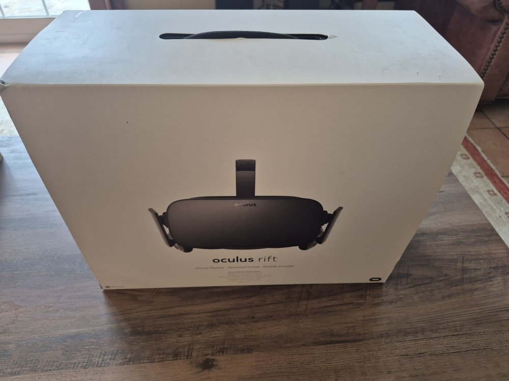 Oculus Rift Virtual Reality VR System with Xbox Controller