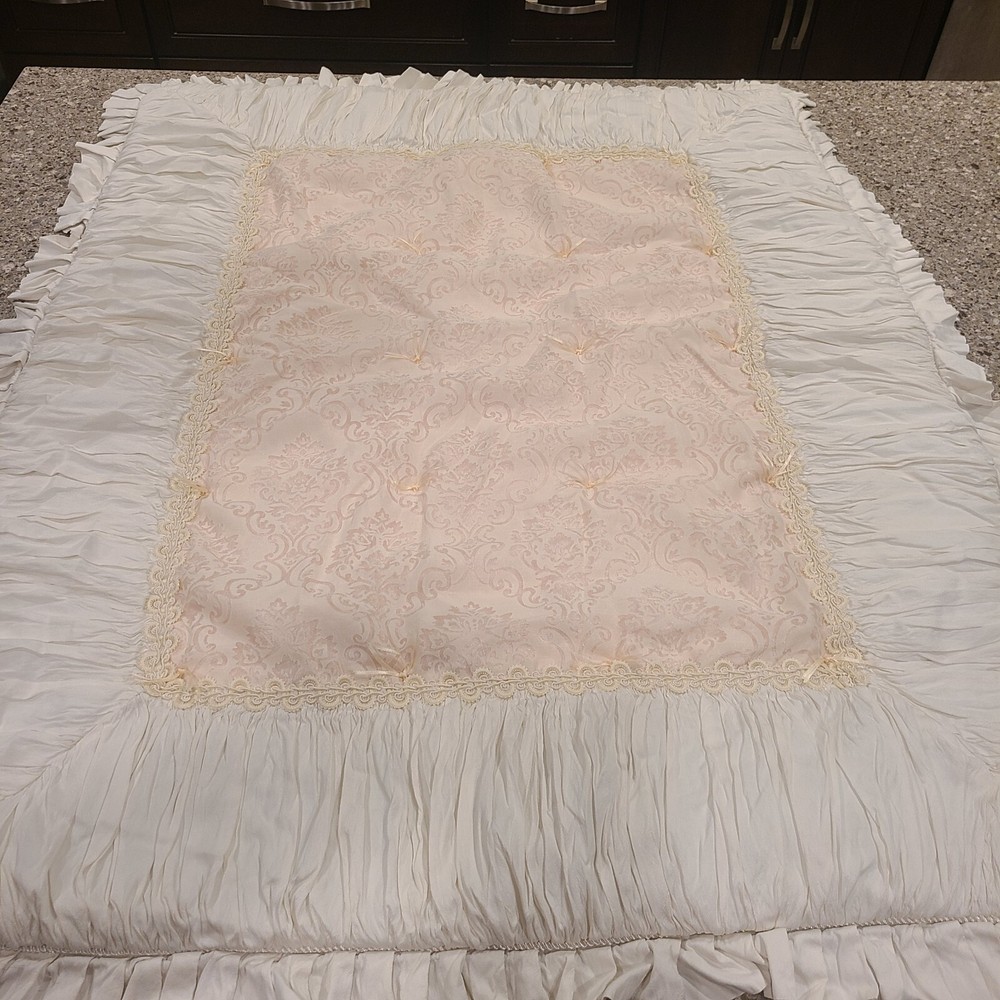 Vintage Nava's Designs Crib Blanket In Whisper.