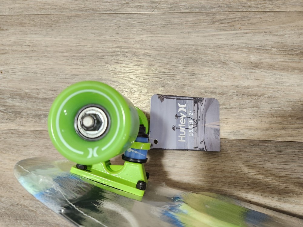 Hurley 27" Skateboard