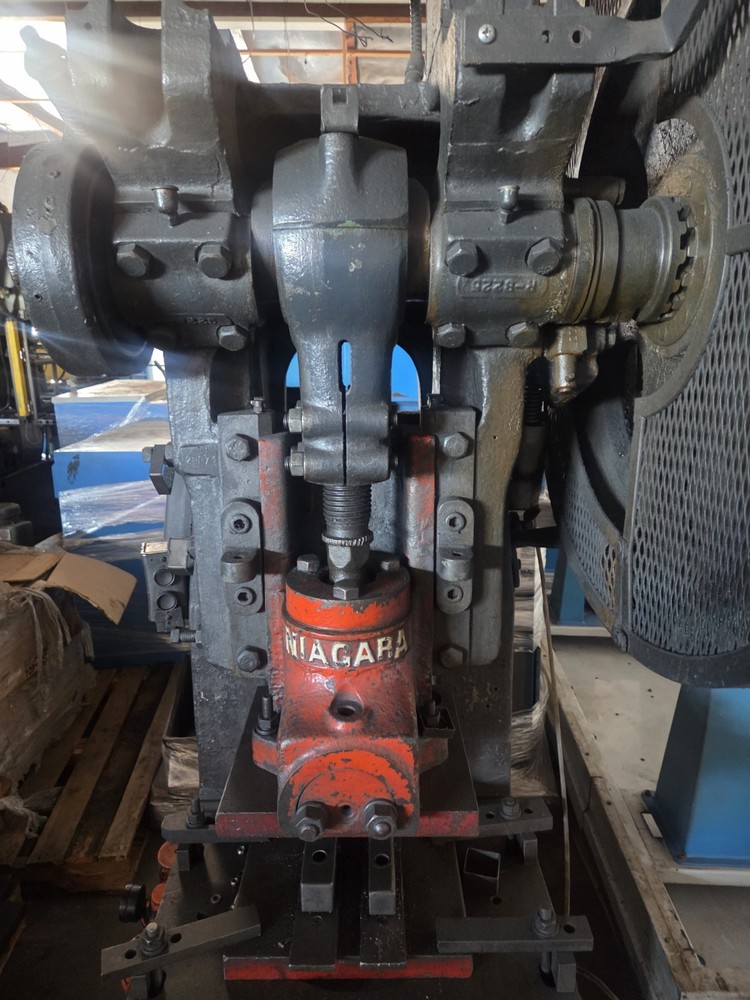 Niagara punch press